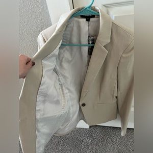 NWT!! Express womens beige suit jacket